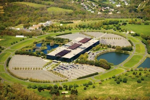 Bell Labs v Holmdelu, New Jersey, je bil središče razsikovalne dejavnosti v letih 1962 – 2003.